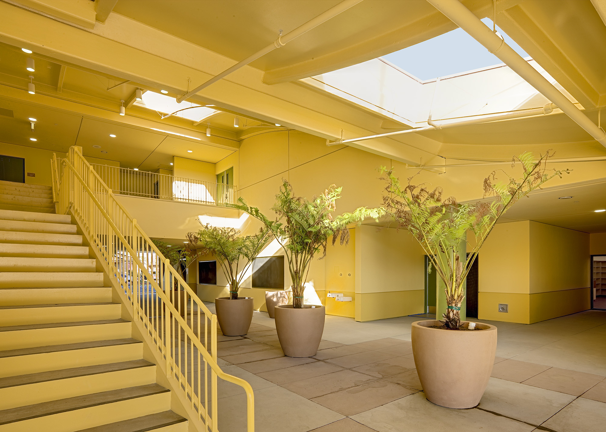 Central Region Elementary School 17 Kemp Bros